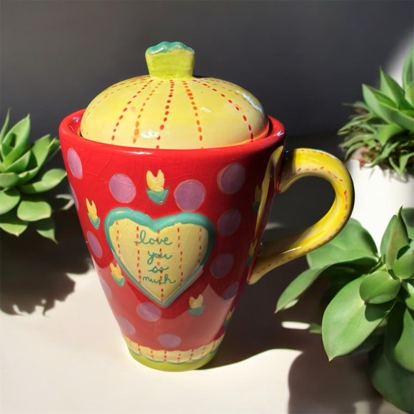 ❤️Kimberly Hodges Cupcakes & Cartwheels Lidded Heart Mug❤️ - Picture 1 of 4